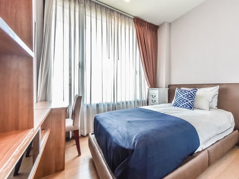2 Bed Condo for Rent in Ratchathewi