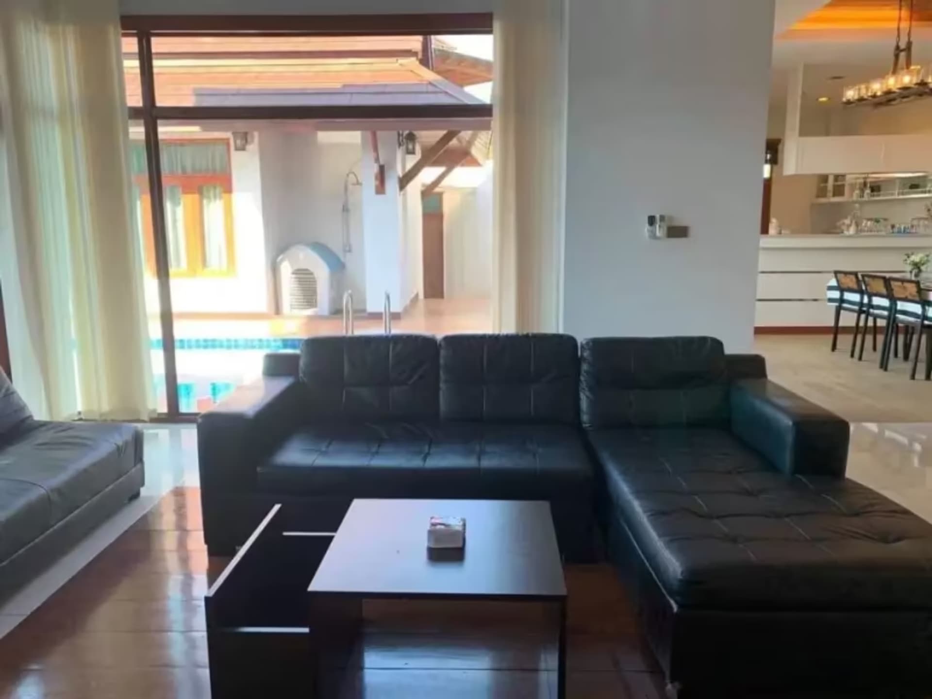 4 Bedroom House - Image 18