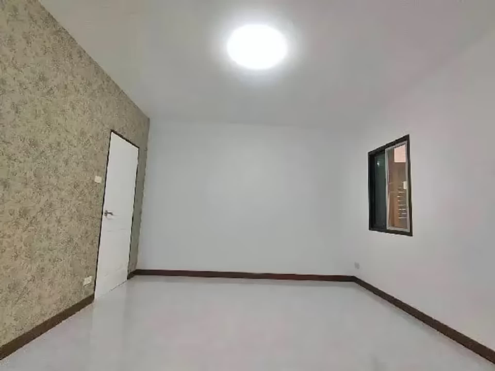 2 Bedroom House - Image 2