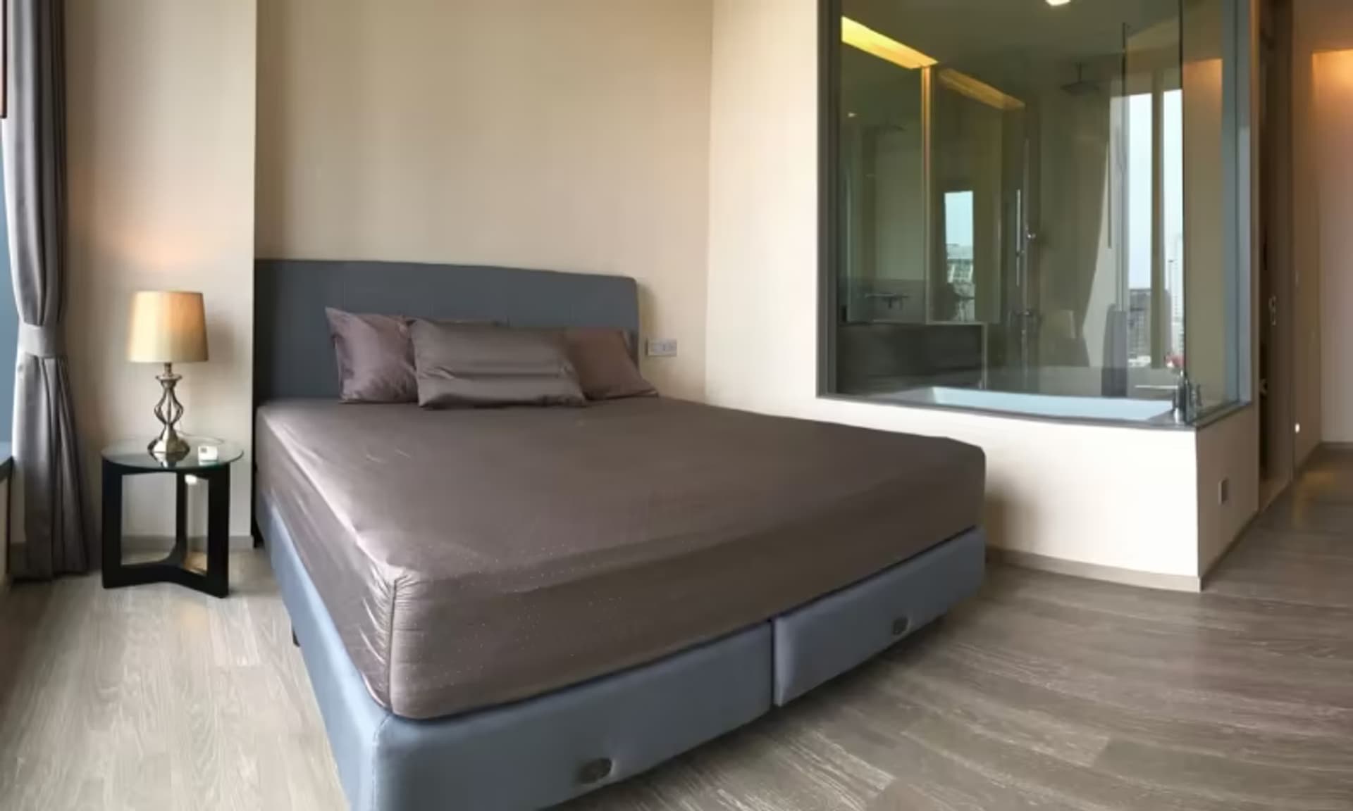 1 Bedroom Condo for Rent at THE ESSE Asoke - Image 5