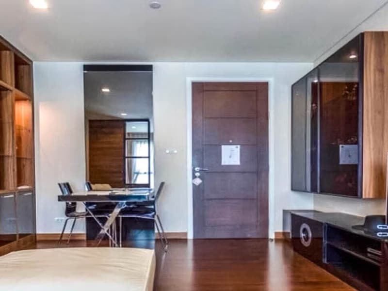 Studio for Rent in Watthana