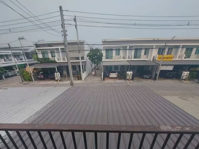 Townhouse for Sale at Karnkanok Town 1