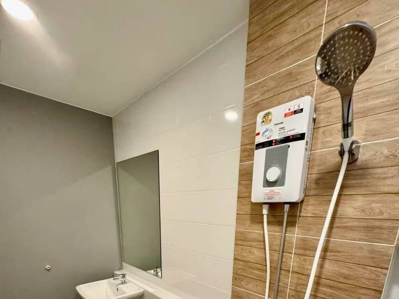 3 Bed Townhouse for Rent in Bang Phli