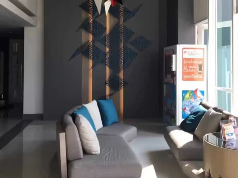 1 Bedroom Condo