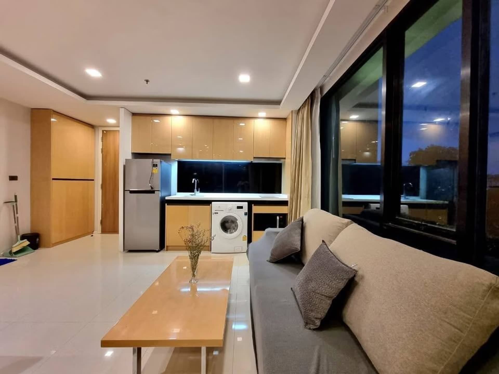 2 ห้องนอน คอนโด สำหรับ จำหน่าย ใน Mueang Chiang Mai - Image 2