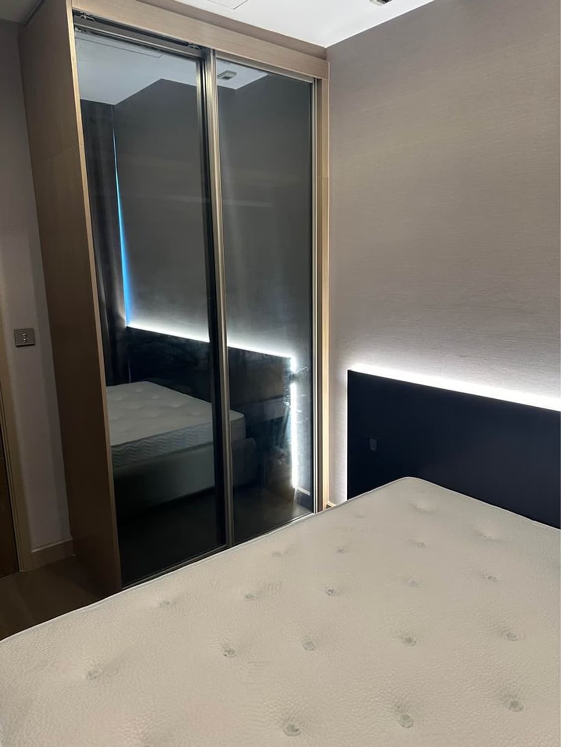 2 Bed Condo for Rent and Sale  Near Phetchaburi MRT - Image 19