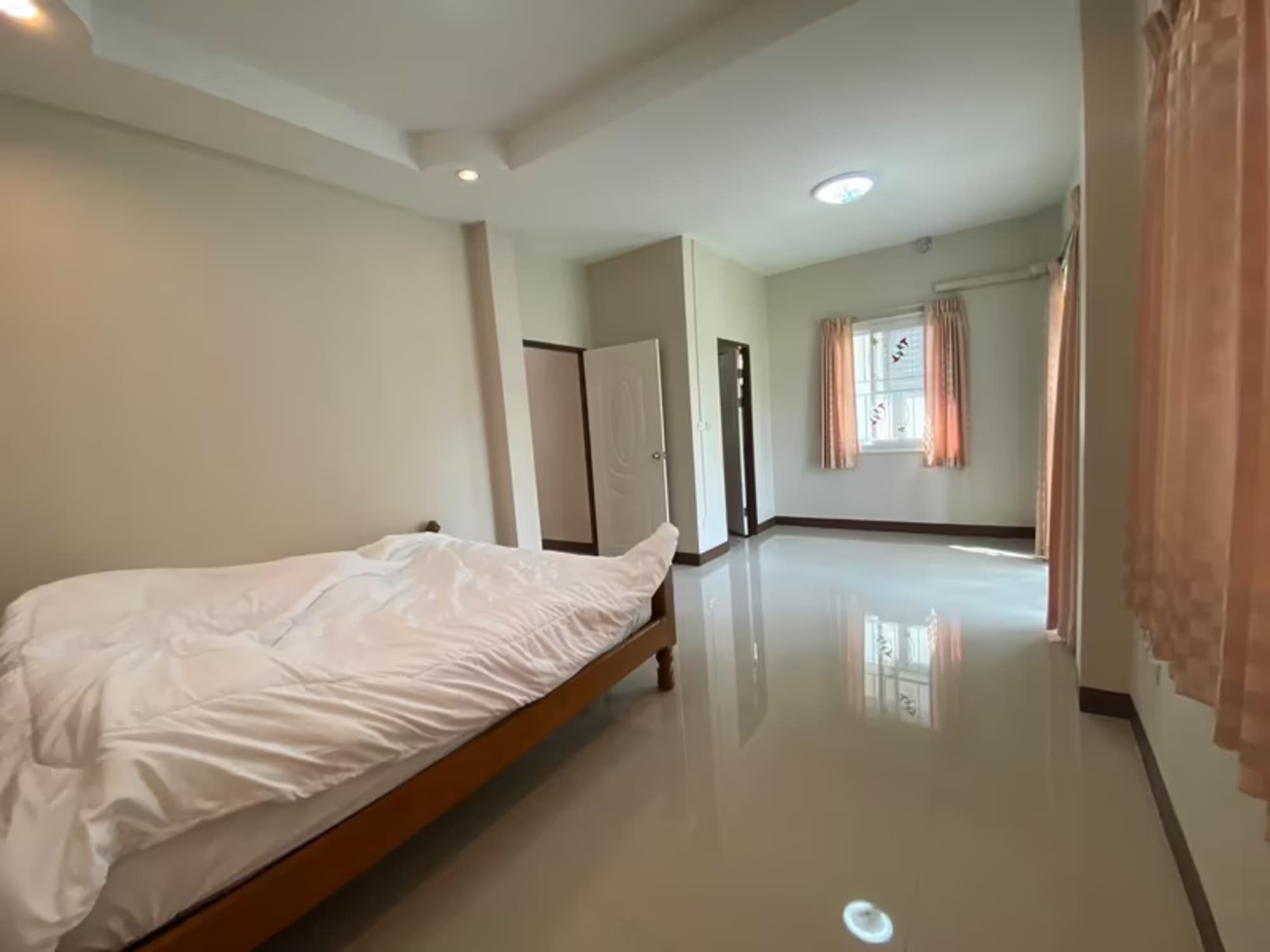 House for Sale in Suthep, Mueang Chiang Mai. - Image 11