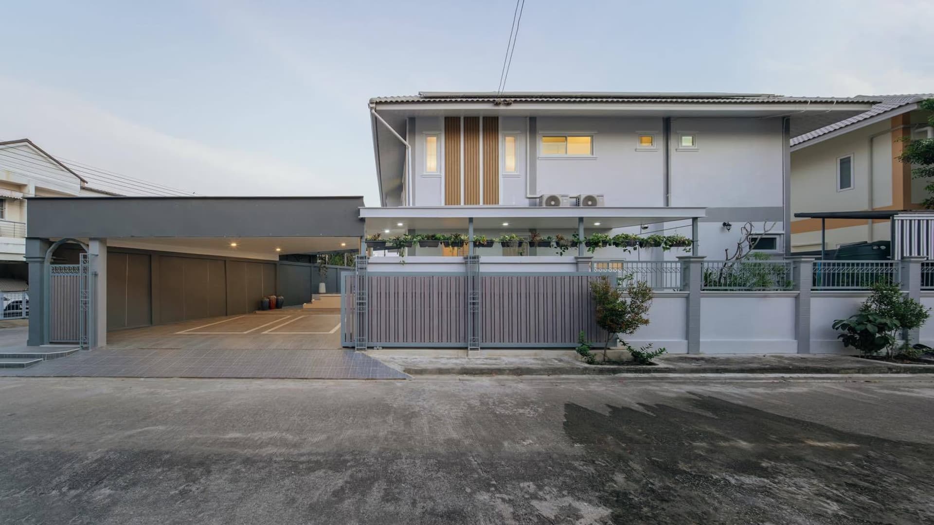 4 ห้องนอน บ้าน สำหรับ จำหน่าย ใน Hang Dong - Image 1