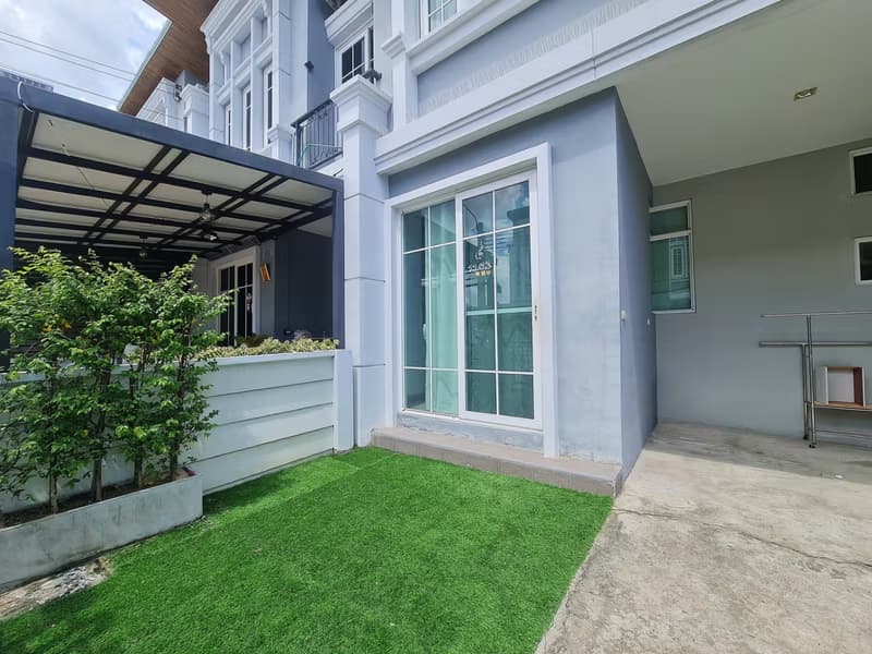 3 Bed Townhouse for Sale in Prawet