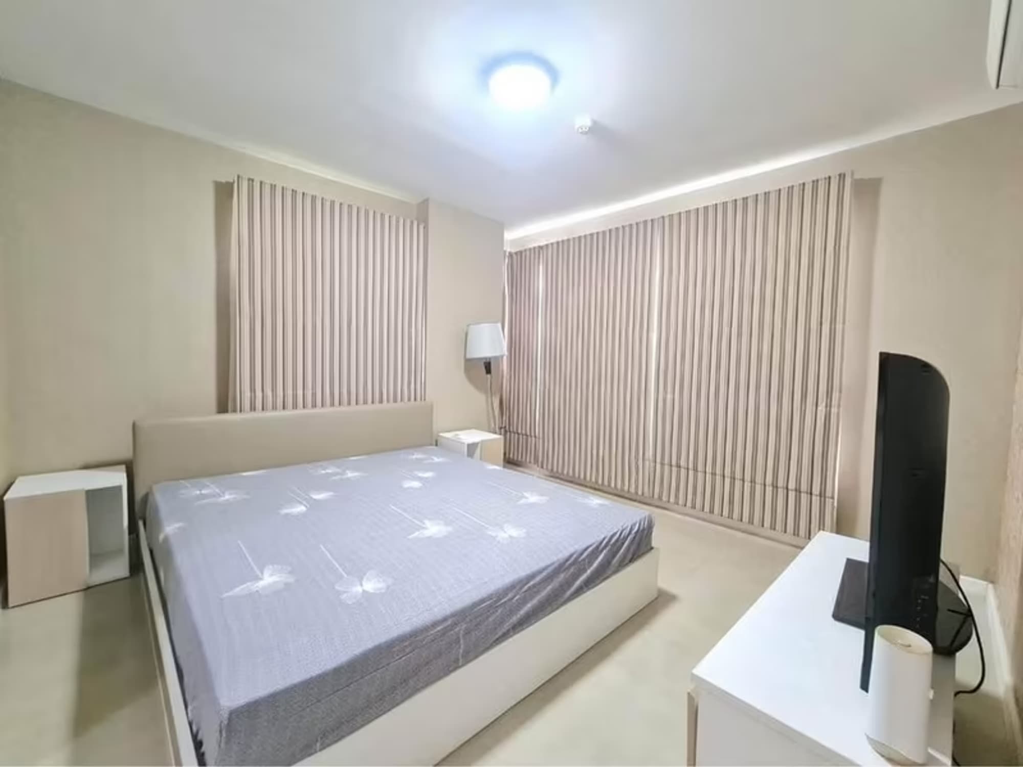 2 Bedroom Condo - Image 6