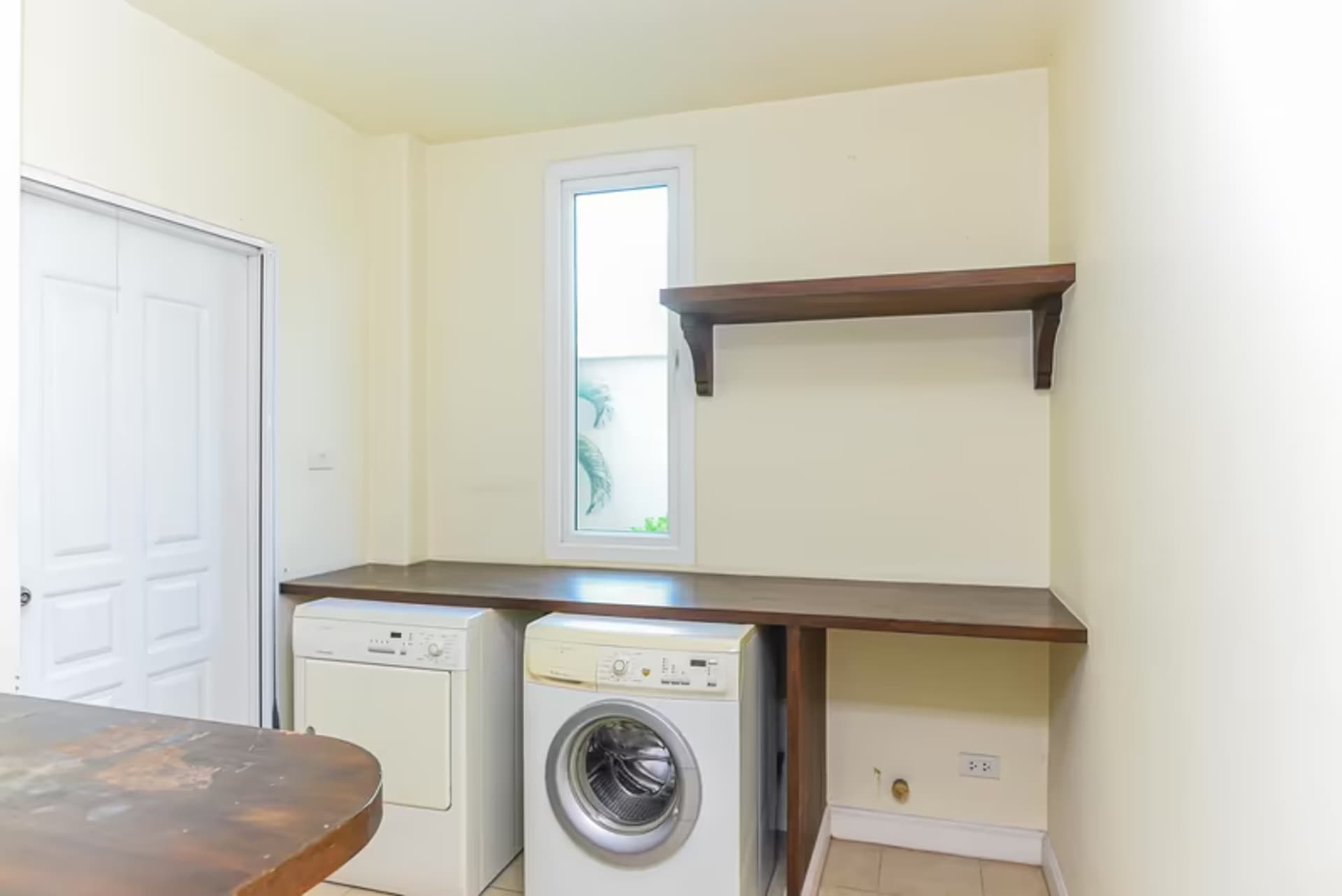 3 Bedroom House - Image 7