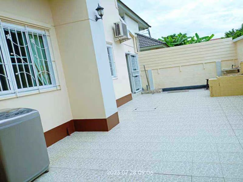 3 Bed House for Rent in Saraphi