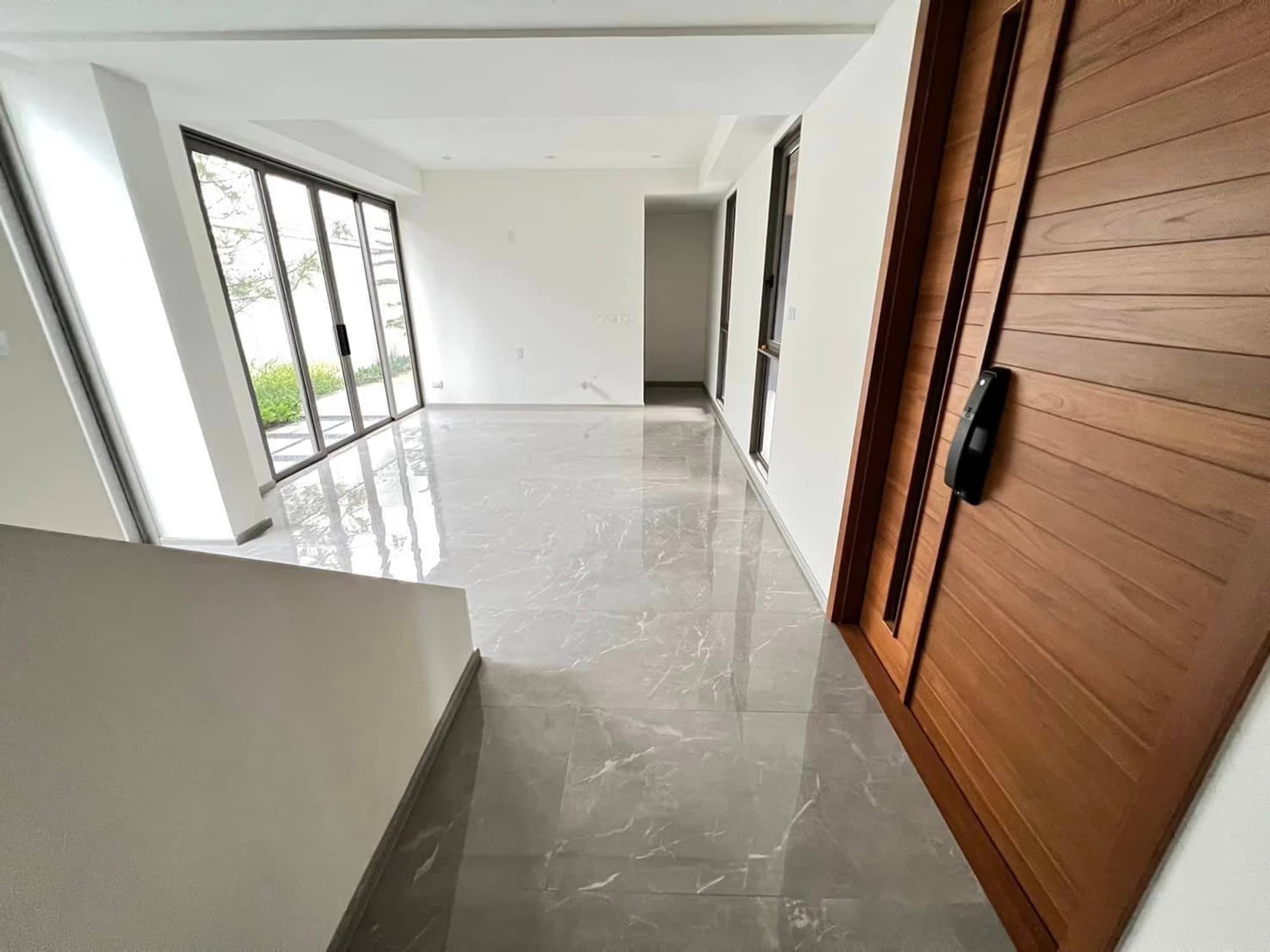 3 ห้องนอน บ้าน สำหรับ จำหน่าย ใน Phra Khanong - Image 2