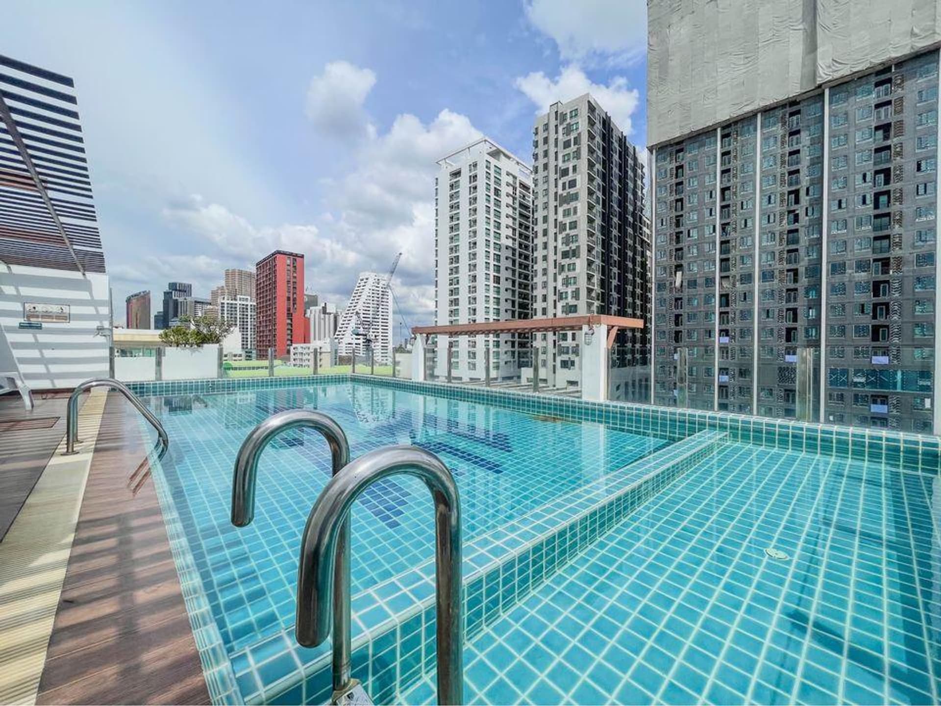 1 Bed Condo for Sale in undefined - Image 7