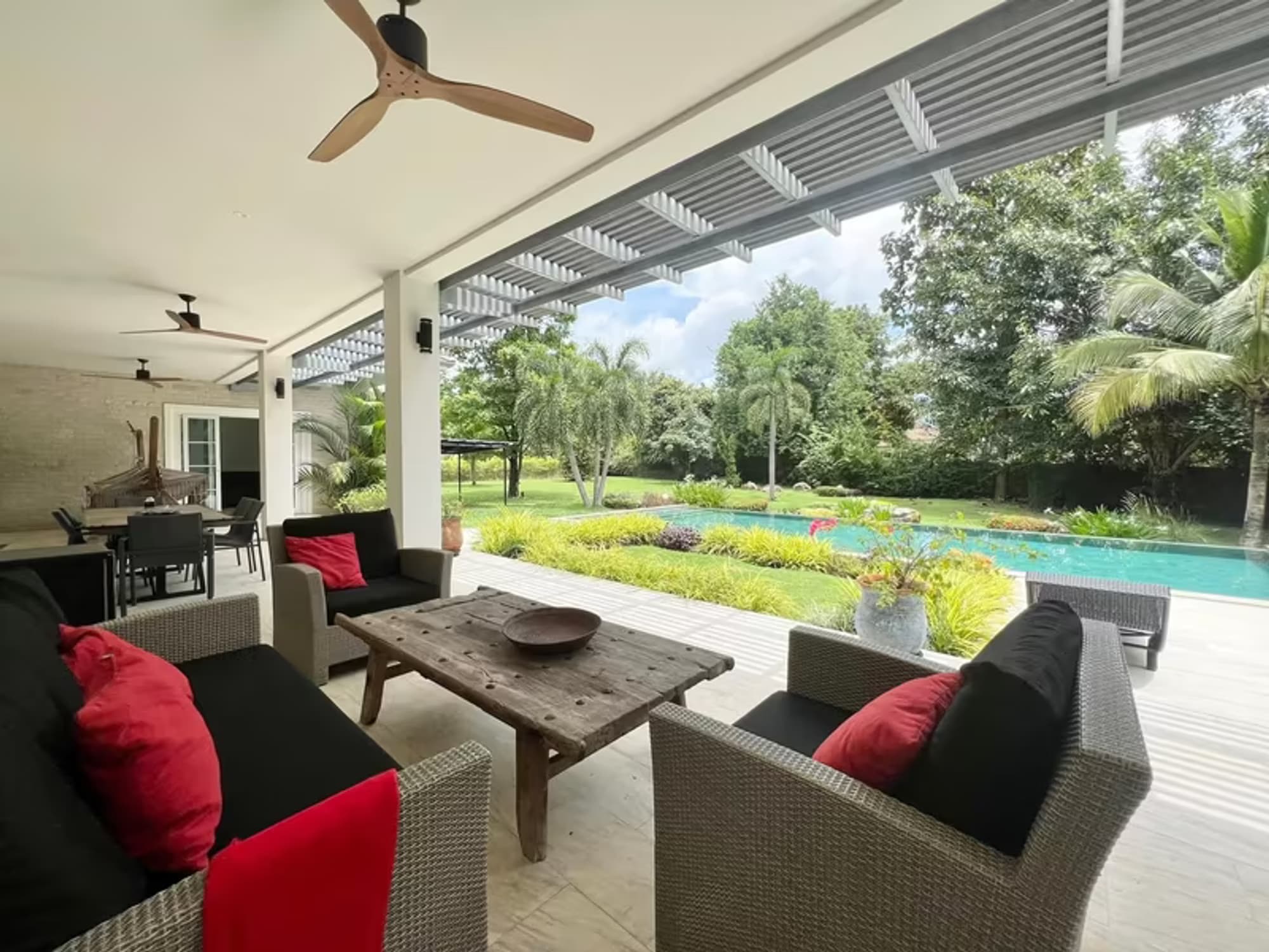 4 Bedroom House - Image 8