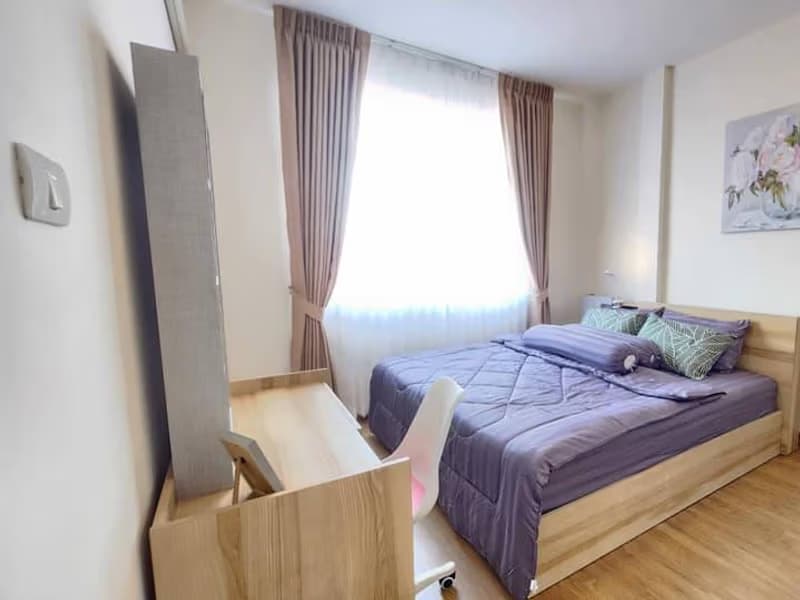 4 Bed Townhouse for Rent and Sale in Hang Dong