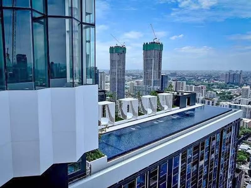 Condo for Rent at Life Asoke - Rama 9