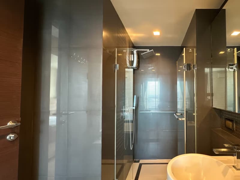 1 Bed Condo for Rent in Sathon