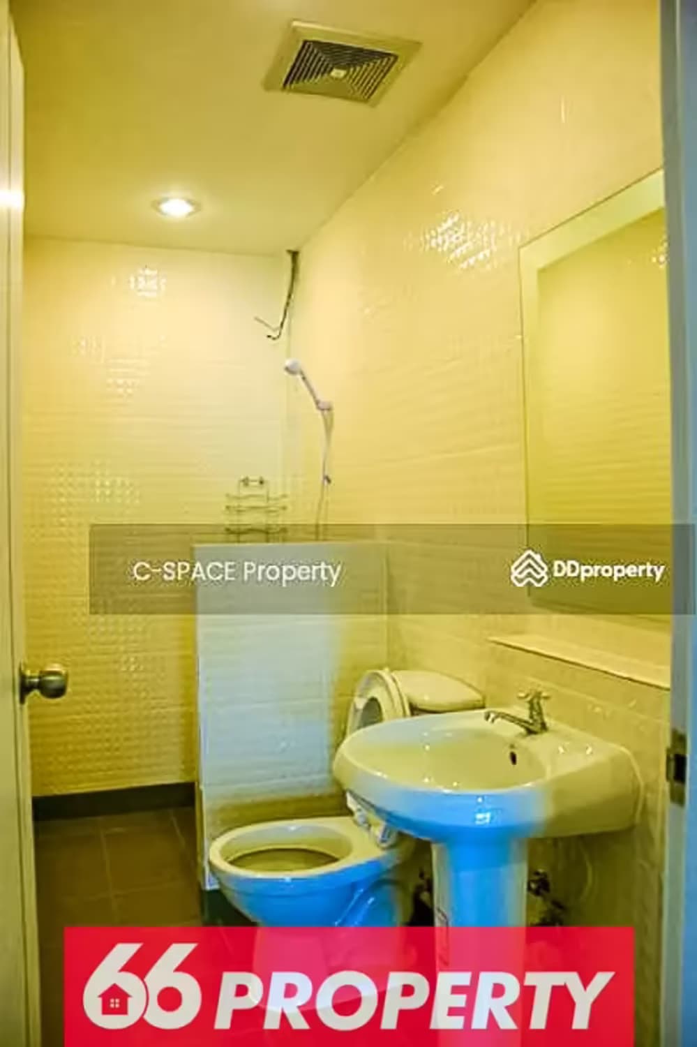 4 Bedroom House - Image 11