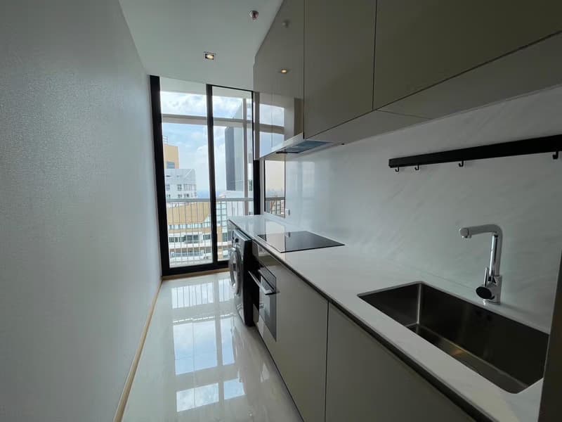 Condo for Sale at Park 24 (Park Origin Phrom Phong)