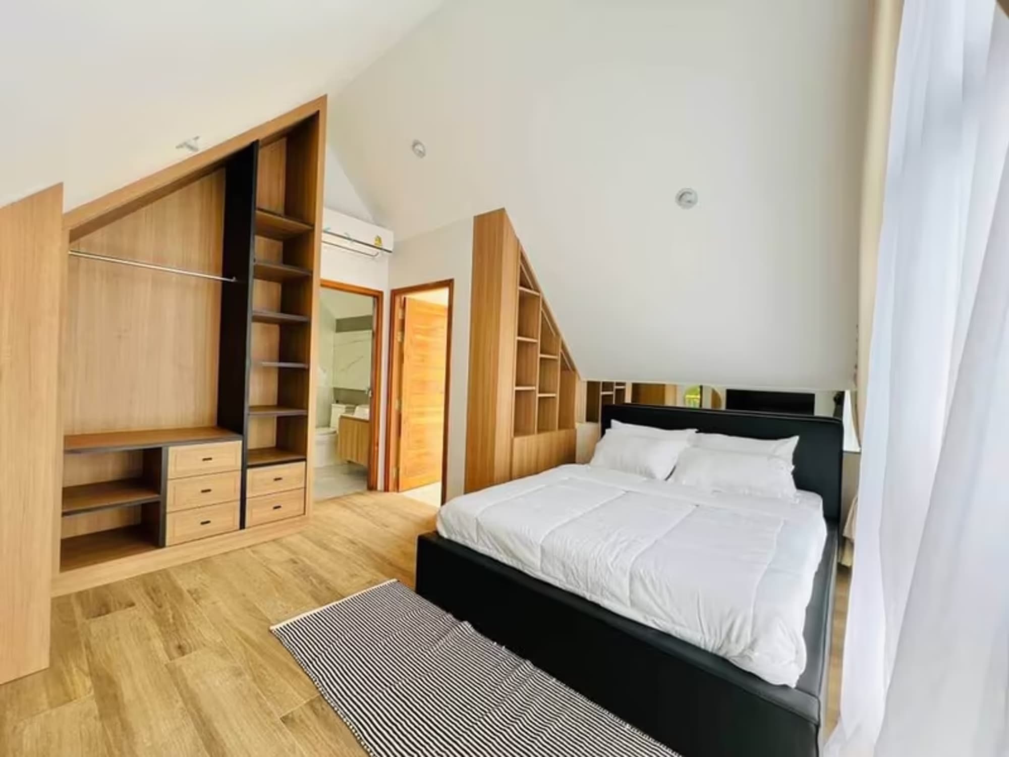 3 Bedroom House - Image 18