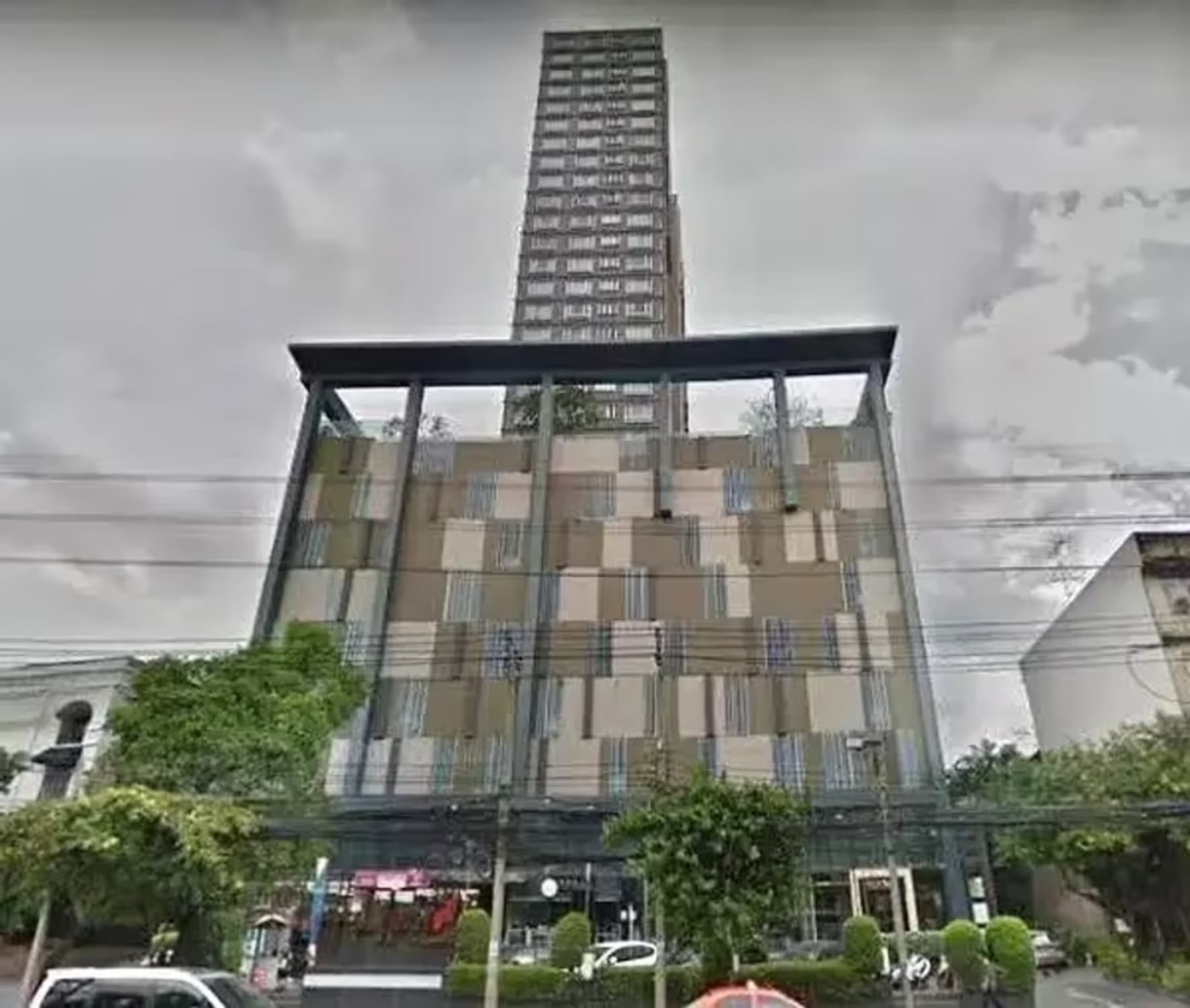 1 Bedroom Condo - Image 6
