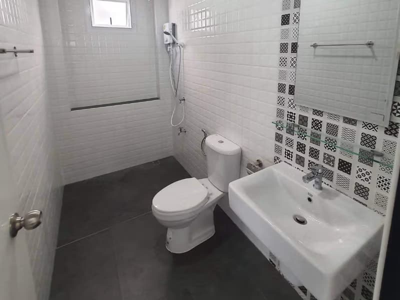 4 Bed House for Rent in San Sai