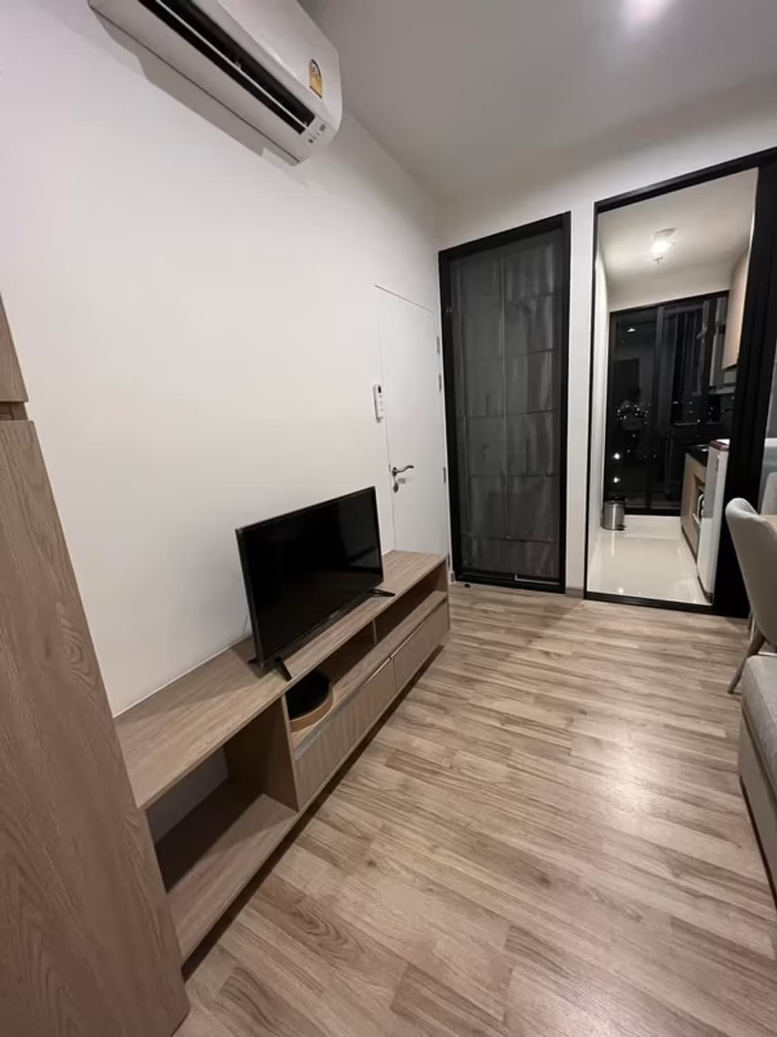 1 Bedroom Condo - Image 5