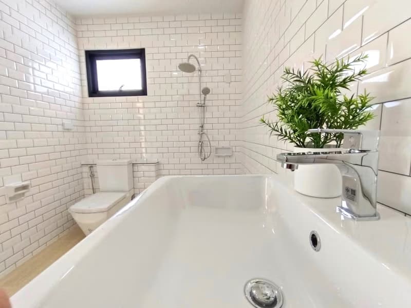 4 Bed House for Sale in San Sai District