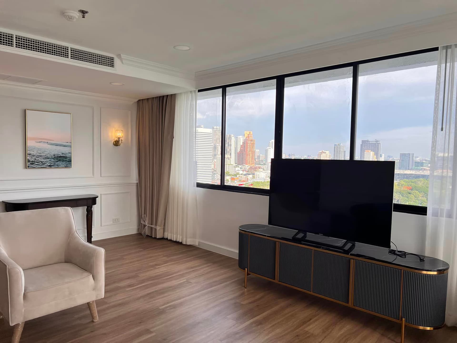 2 ห้องนอน Condo สำหรับ จำหน่าย ใน คลองเตย - Image 2