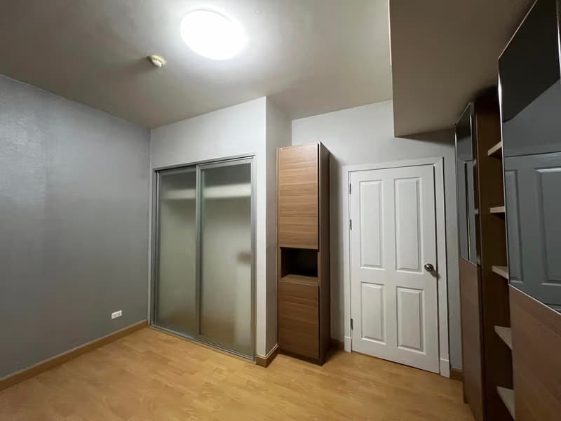 2 Bed Condo for Rent and Sale in Watthana