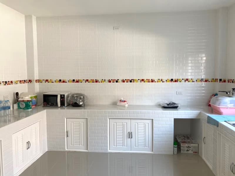 4 Bed House for Rent in Hang Dong