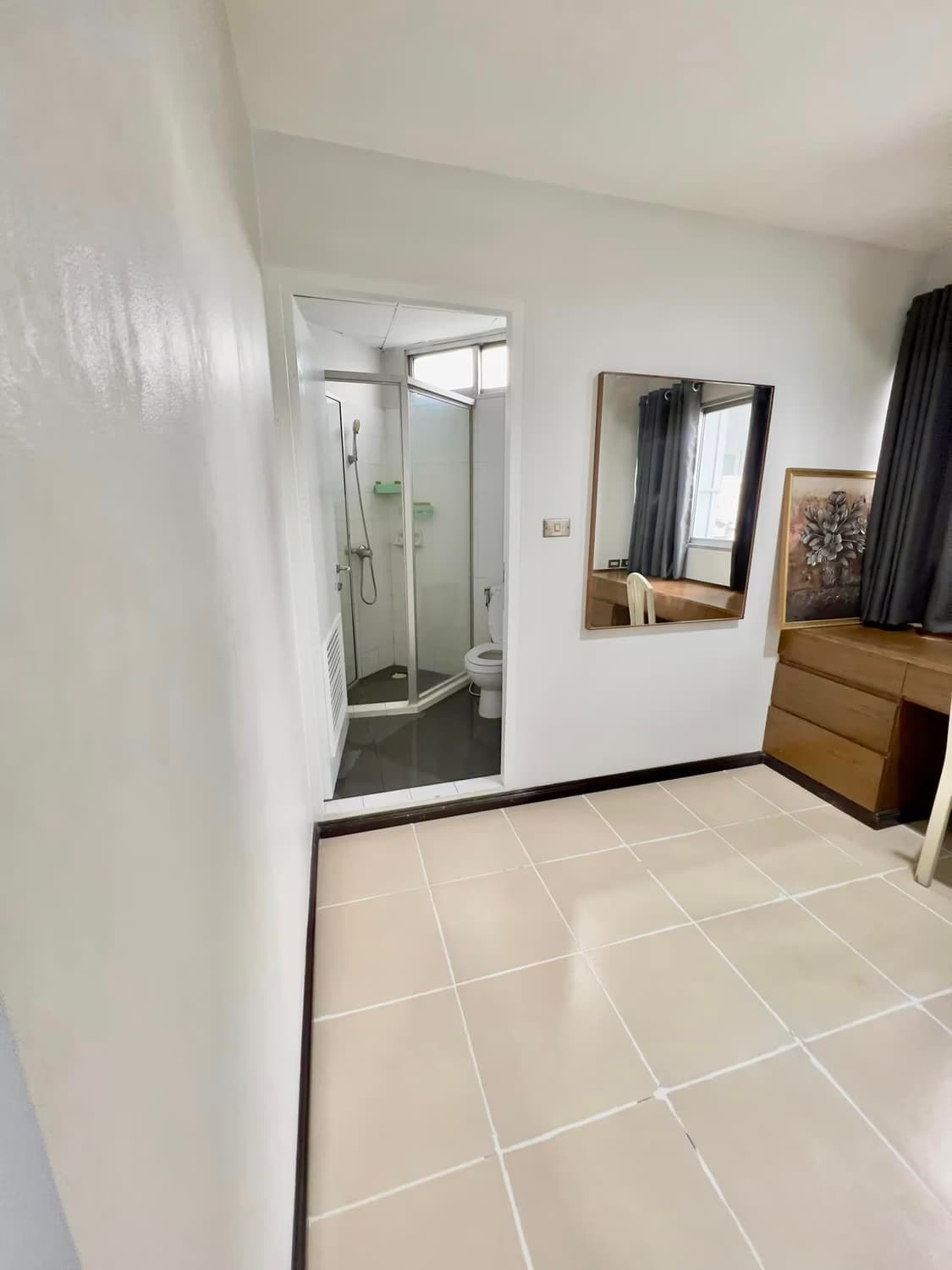 1 Bed Condo for Rent  Near Phloen Chit BTS - Image 5