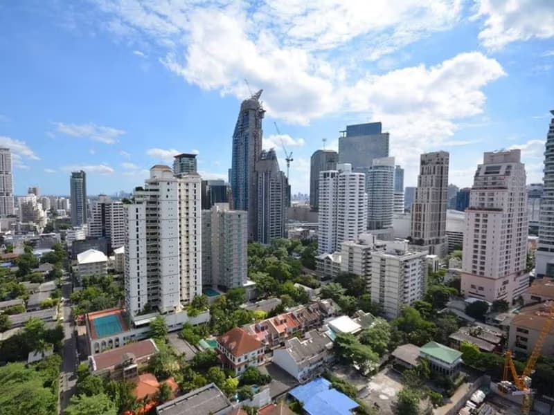 H Sukhumvit 43