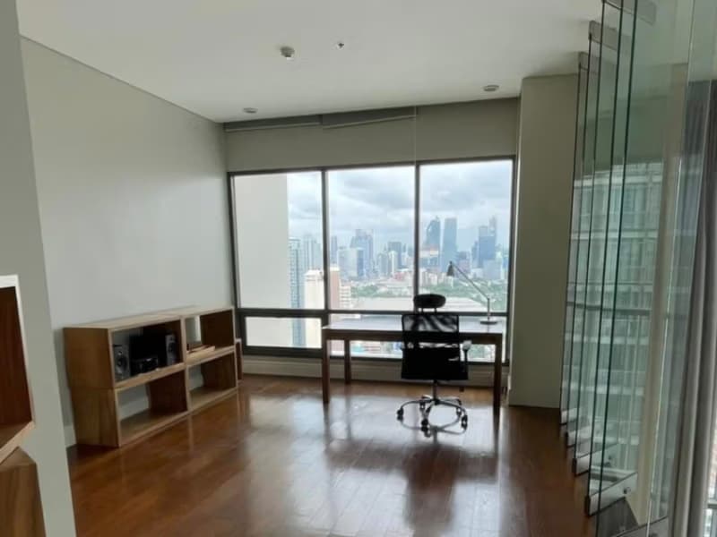 3 Bed Condo for Sale in Khlong Toei
