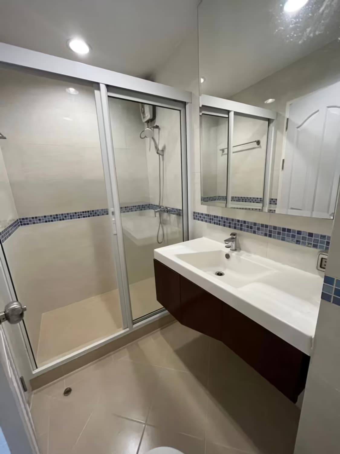 Condo for Rent at Life@Ratchada-Huai Khwang - Image 7