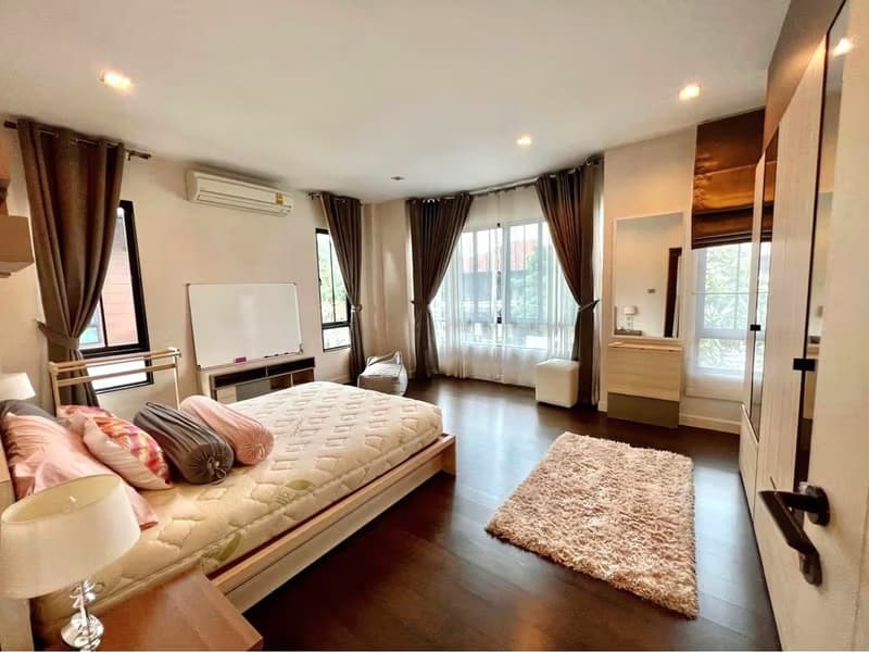 3 Bed House for Rent in San Sai
