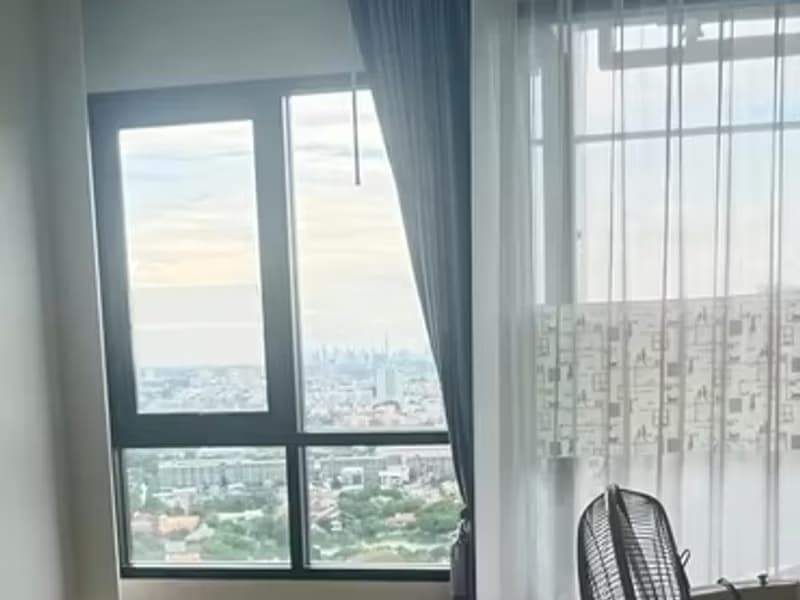 1 Bedroom Condo