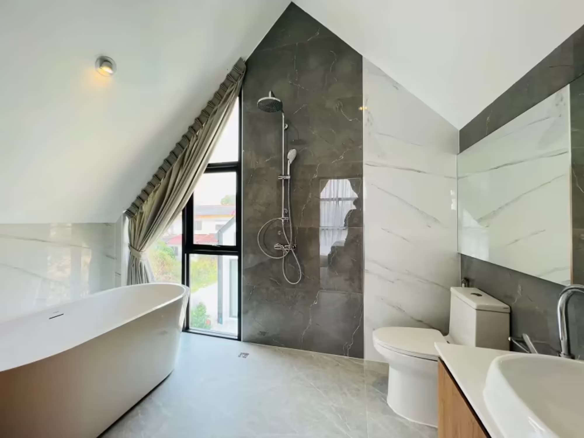 3 Bedroom House - Image 16