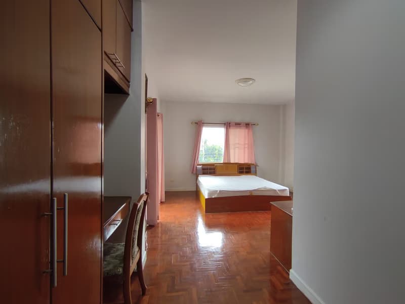 3 Bedroom House  for Rent in Ban Waen, Hang Dong.