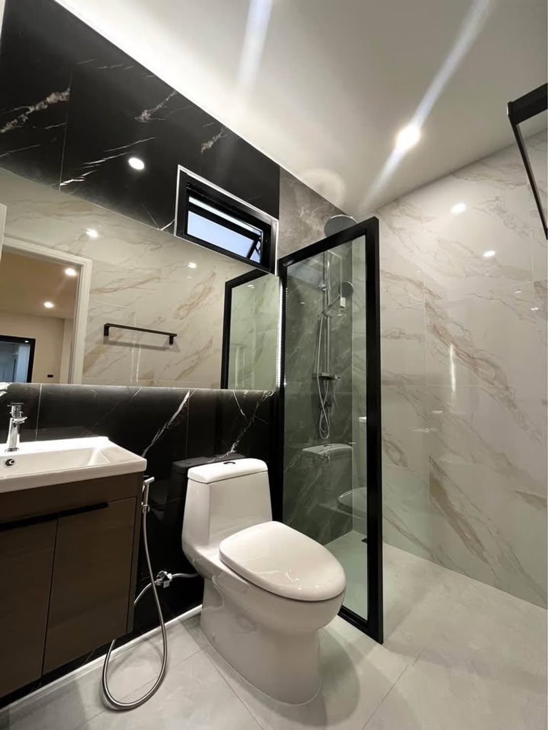 4 Bed House for Sale in San Sai District - Image 7