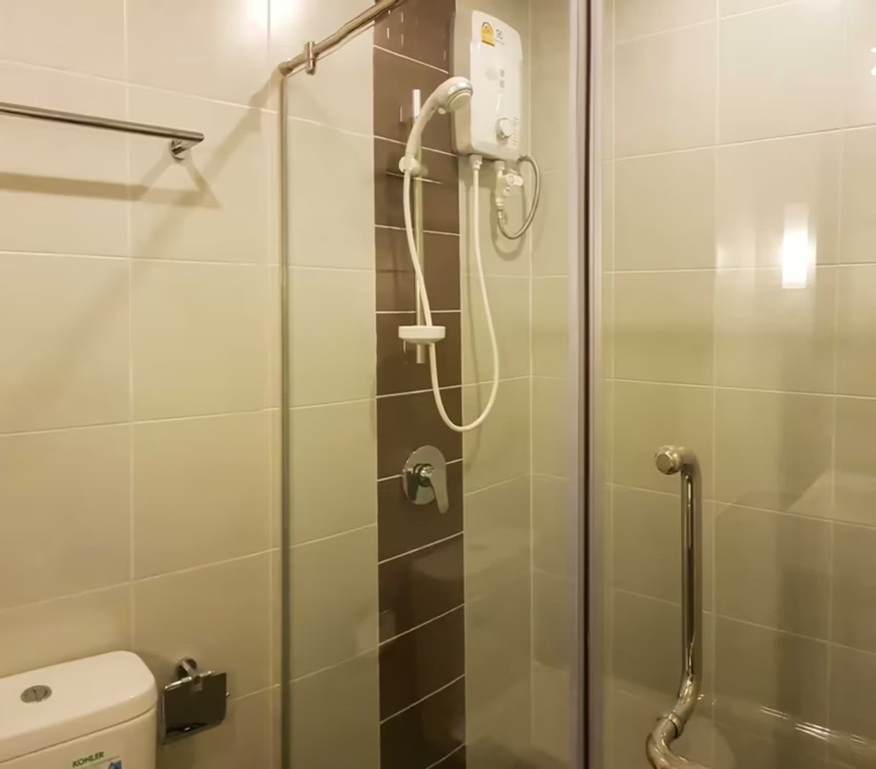 1 Bedroom Condo - Image 2