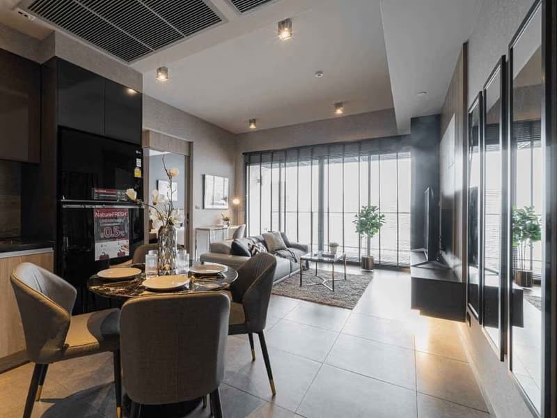  The Lofts Asok by Raimon Land