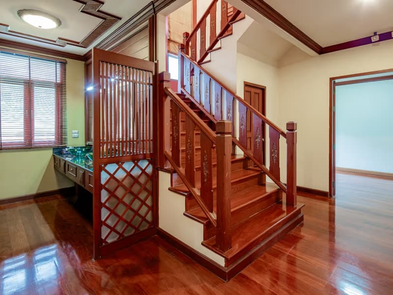 7 Bed House for Sale in Mueang Chiang Mai