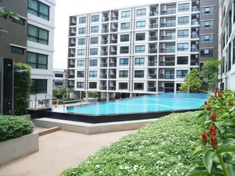 1 Bedroom Condo