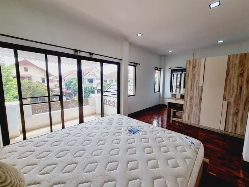 House for Sale in San Sai Noi, San Sai.