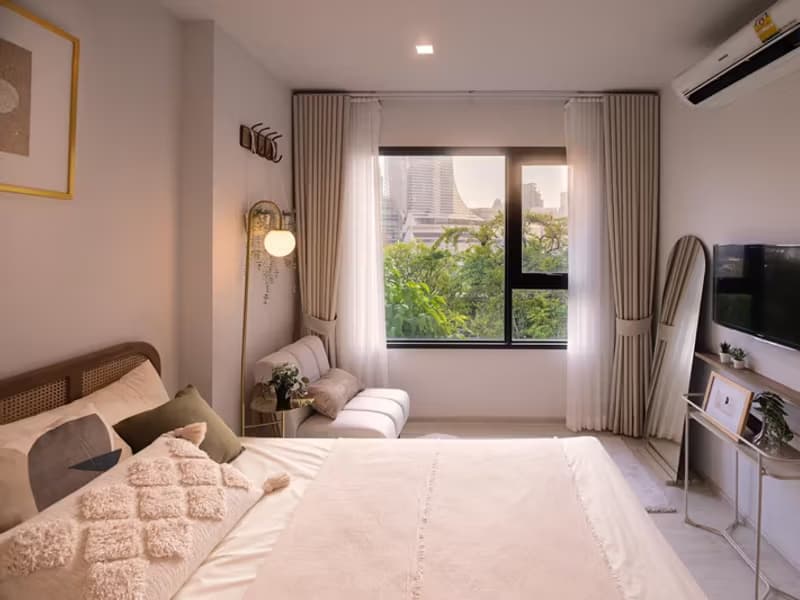 1 Bedroom Condo For Sale At Life One Wireless