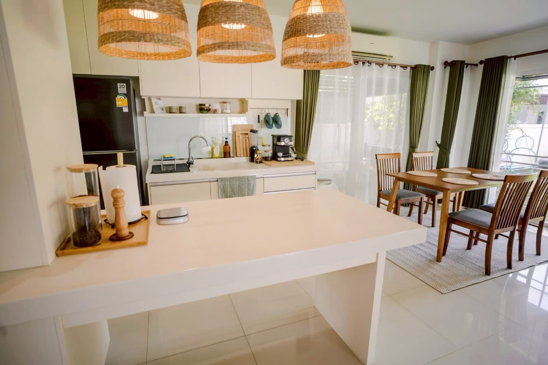 3 Bed House for Rent in San Kamphaeng - Image 7