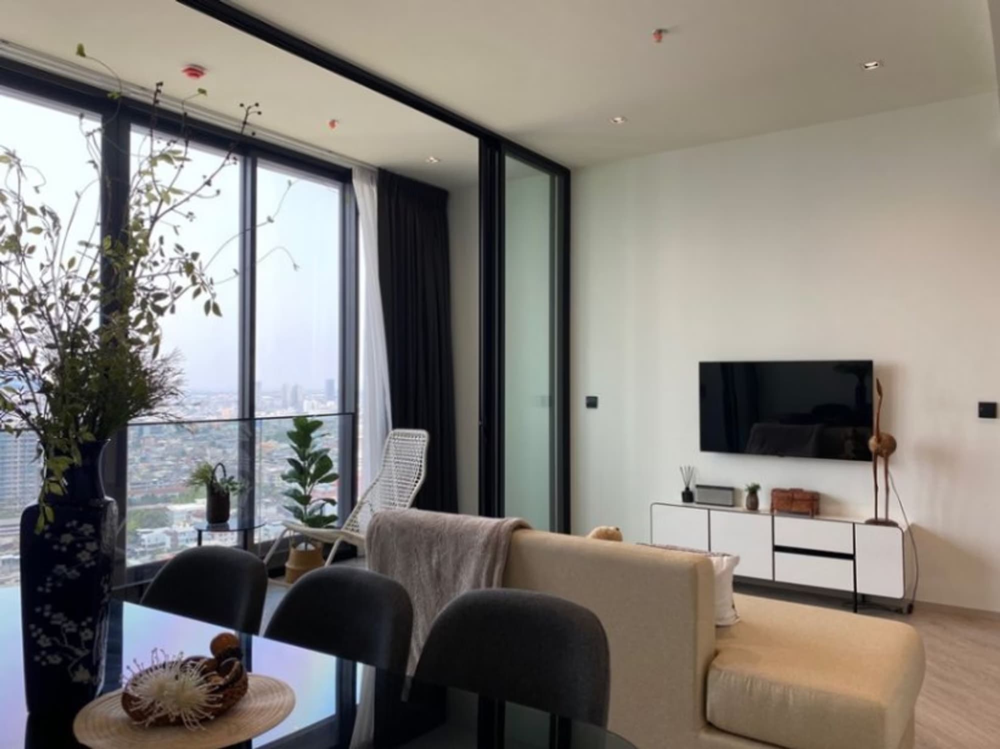 2 Bed Condo for Rent  Near Krung Thon Buri BTS - Image 1