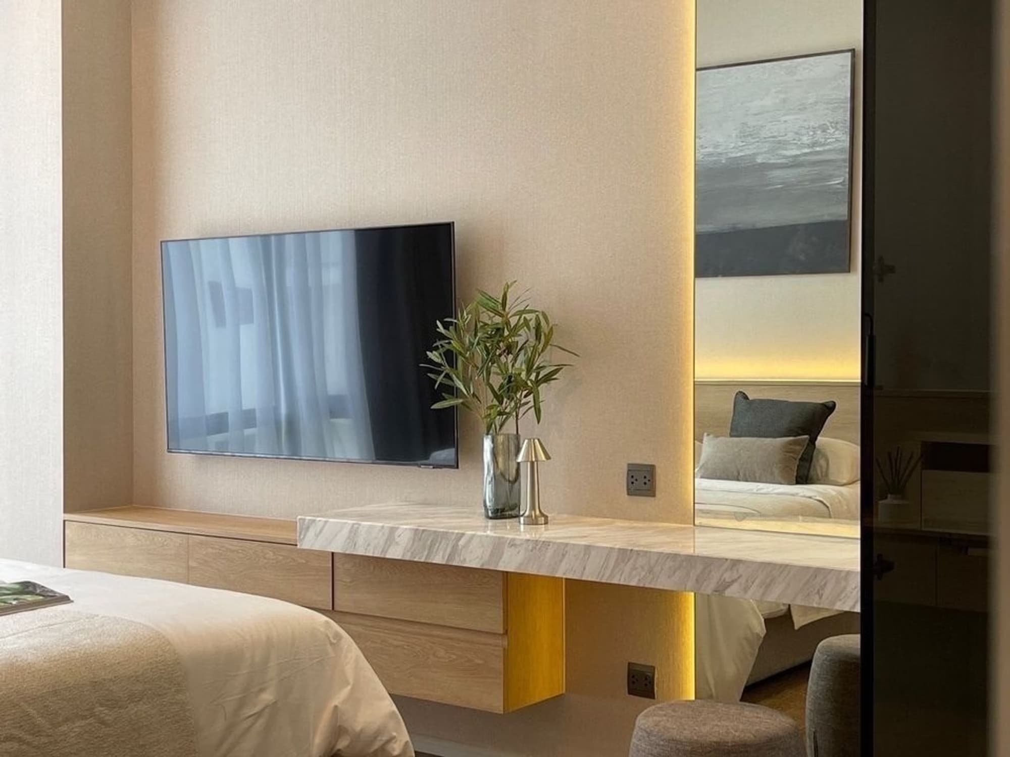 1 Bed Condo for Rent and Sale in Pathum Wan - Image 5